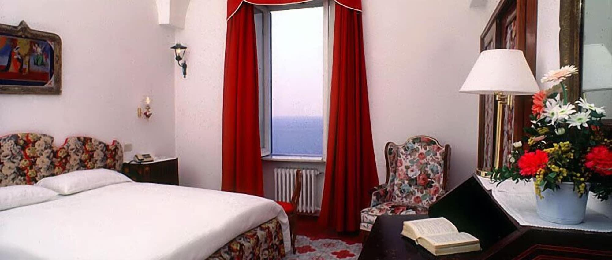 Hotel Luna Convento Amalfi Habitación foto